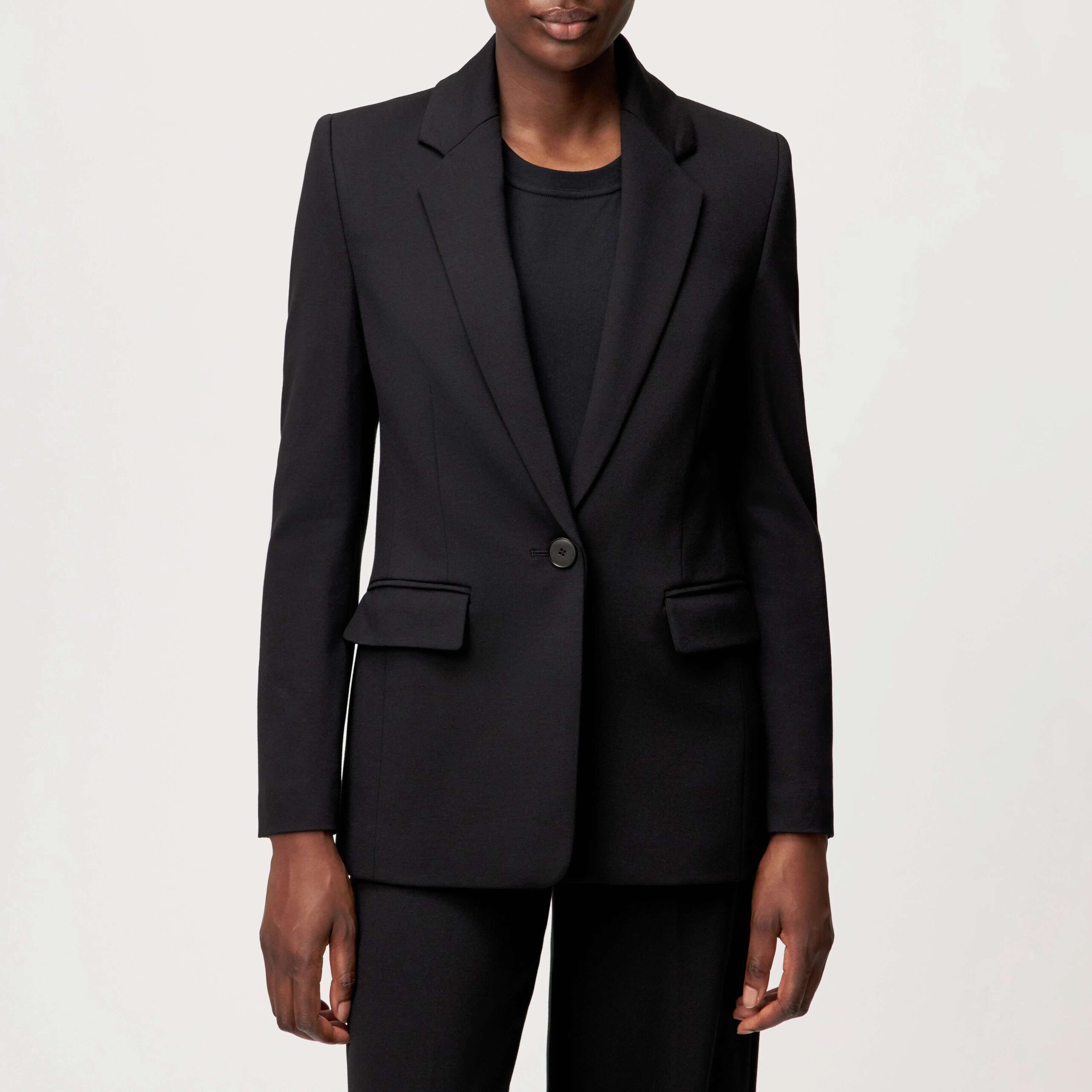 Titelseite -Drykorn Geschaft 838270 888 82 136105 82317 ATLIN scaled